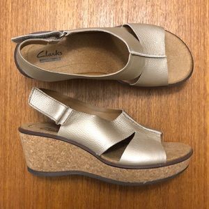 Clarks Sasha Hale Wedge Sandals Sz 6.5